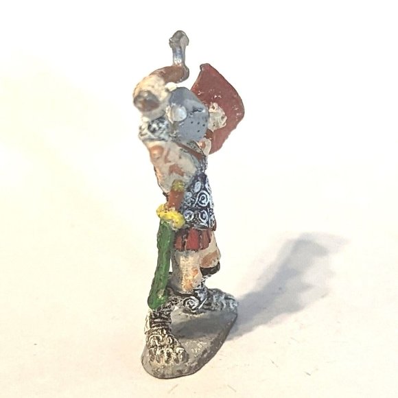 Vintage AD&D Ral Partha 01-124 (b) Warrior of Chaos Personalities 25mm Miniature - Picture 4 of 5